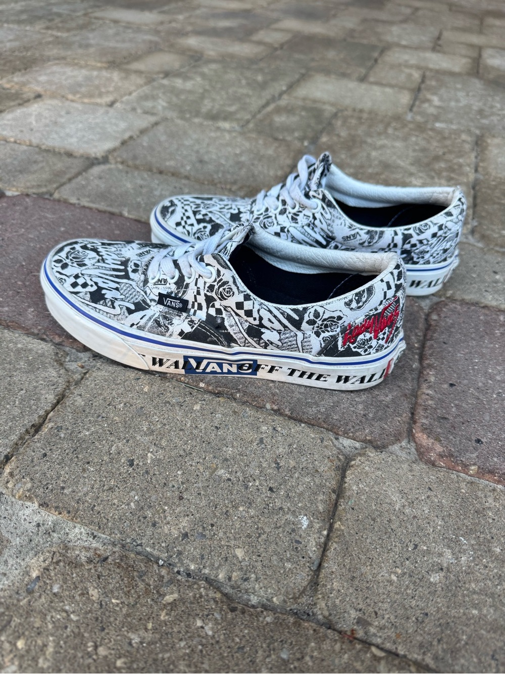 Vans Off The Wall Graphic Sneakers Black White Unisex W7/M5.5